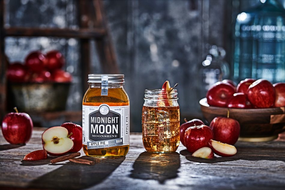Midnight Moon MIDNIGHT MOON APPLE PIE 35° 750ML